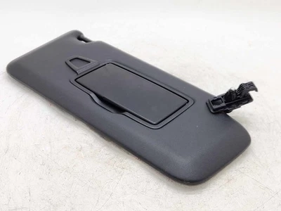 15-17 MERCEDES C63S AMG W205 ПРАВЫЙ СОЛНЦЕЗАЩИТНЫЙ КОЗЫРЕК ЧЕРНЫЙ 857A A0068173520 - Изображение 1 из 4