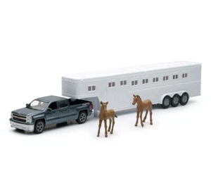 New Ray 1/43 Chevrolet Silverado Extended Cab Pickup Truck w/Horse NRY19513 - Picture 1 of 1