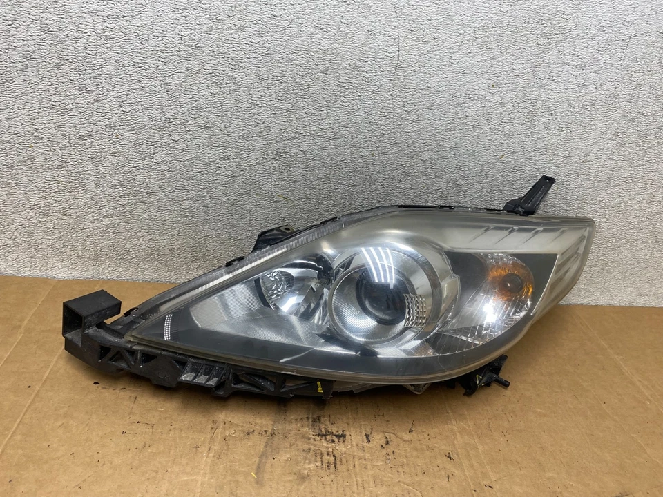 Faro lateral izquierdo Mazda 5 2008 2009 2010 xenón HID T2049 DW Foto 1 de 4