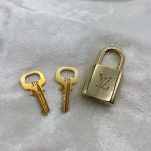 Louis Vuitton PadLock Lock & Key for Bags Brass Gold (randomNumber )1lock2key - Picture 1 of 7