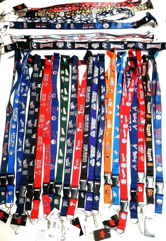 MLB OFFICIAL LANYARD KEYCHAIN KEY RING DETACHABLE BUCKET TEAM LICENSED Cover