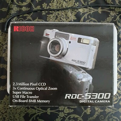 Ricoh RDC-5300 2.3 MP digital camera and accessories boxed  - Image 1 of 4