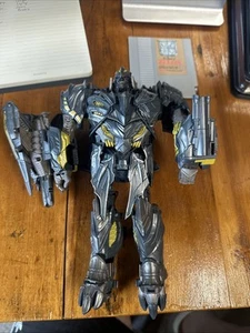 Transformers Last Knight Megatron Premier Edition Leader Class 8.5 Inches - Picture 1 of 3