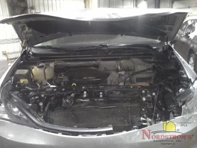 Chrysler Pacifica 2018 cilindro maestro de frenos Foto 1 de 4