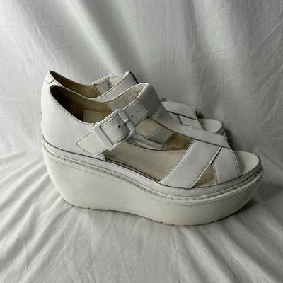 Sandalias de plataforma Dr. Martens ADAYA T-Strap de cuero blanco para mujer talla 9 Foto 1 de 4
