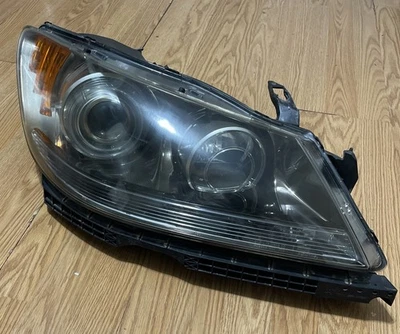 2005-2008 ACURA RL RIGHT PASSENGER SIDE HEADLIGHT XENON HID OEM - Image 1 of 4