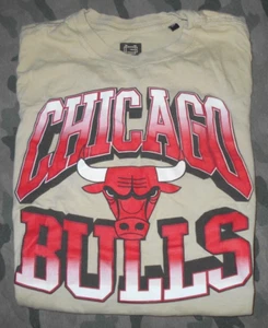 Chicago Bulls Mens Small Shirt - Picture 1 of 1
