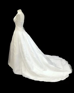 OOAK Unique White Princess Wedding Dress With Veil. Size 8/10 - Picture 1 of 14