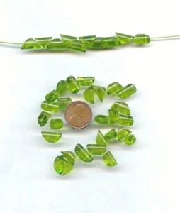 24 VINTAGE GLASS PERIDOT HANDMADE 12x7mm. SLIVER TRIANGLE TUBE BEADS 4216 - Picture 1 of 1