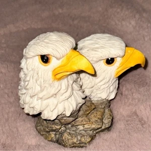 Eagle Pair Resin Sculpture - Picture 1 of 6