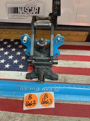 VINTAGE RC CAR DRIVETRAIN PARTS -PREOWNED- - Image 1 of 4