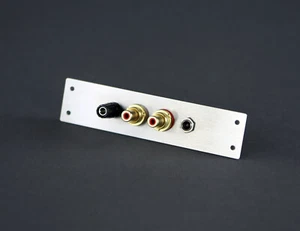 Panneau terminal socle barre plaque RCA Cinch pour platine vinyle Thorens TD - Photo 1 sur 1