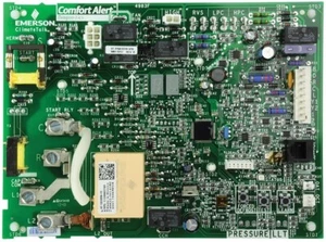Kit de placa de control Rheem 47-102090-93 - comunicación - Imagen 1 de 1