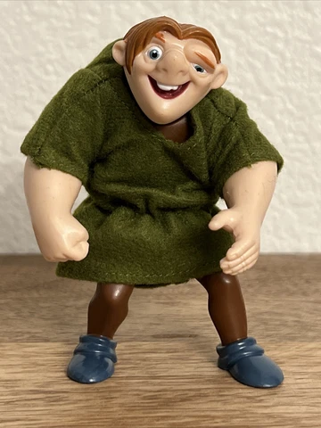 QUASIMODO THE HUNCHBACK OF NOTRE DAME  DISNEY 3.5” ACTION FIGURE TOY (PRE-OWNED) Cover