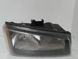 Passenger Headlight Classic Style Fits 05-07 SILVERADO 1500 PICKUP 1311345 - Picture 1 of 12