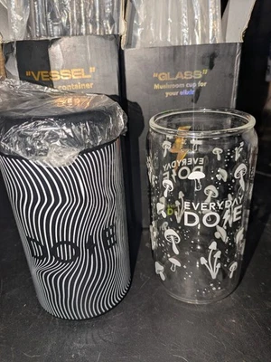 Juego de vasos y recipientes de café Everydose Mushroom Foto 1 de 4