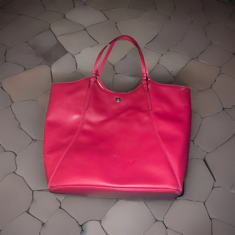 BOLSO DE VIAJE COACH PEYTON F26103 CUERO SAFFIANO ROSA MONEDERO Foto 1 de 4