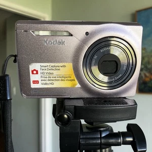 Kodak Digital Camera & Tripod EasyShare M1033 10MP HD Video Not Tested Purple - Picture 1 of 16