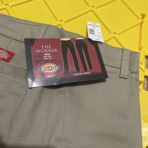Dickies Junior Pants Size 13 Khaki Worker Welt Pocket Mid Rise Boot Cut NWT - Picture 1 of 3
