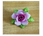Épingle/broche fleur rose porcelaine Royal Doulton