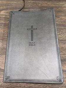NKJV HOLY BIBLE By Thomas Nelson Old And New Testaments softcover Grey leather - Picture 1 of 1