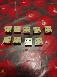 lego 9x bricks 2x2 beige sand light brown marrone chiaro - Imagen 1 de 2
