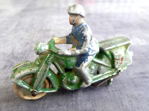 QUIRALU - POLIZIST BIKER Motorrad Monoblock ALU - 50er Jahre - SPIELZUSTAND Lg 9,8 - Bild 1 von 1
