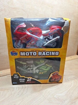 Kids Stuff Moto Racing Friction Powered paquete de 2 rojo vs verde  Foto 1 de 3