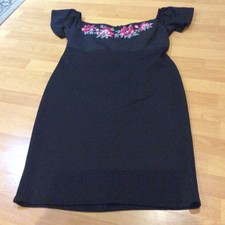very dresses size 16