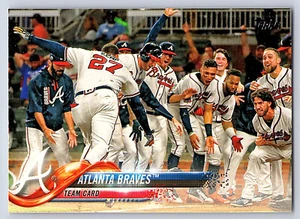 2018 Topps Serie 1 Base # 135 Atlanta Braves Teamkarte - Bild 1 von 2