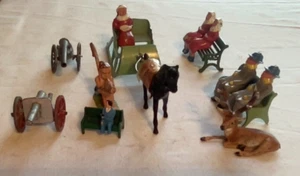 Set of 12 Cast Iron Figurines, 1 Plastic. Various types. Late 1800's. - Picture 1 of 5