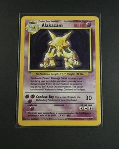 Alakazam 001/102 Base Set Pokemon TCG Card - Picture 1 of 2