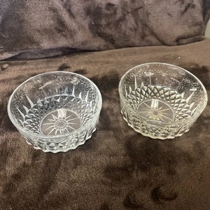 Vintage Arcoroc France - 4.25" Clear Glass Bowl - Starburst Diamond Pattern - Picture 1 of 4