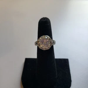 AVON CZ SHAPES RINGS ROUND - SMALL SIZE 5 - Picture 1 of 12