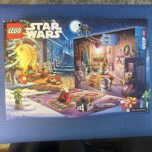 2025 Disney LEGO 75418 Star Wars Advent Calendar  Countdown to Christmas 263 pcs - Picture 1 of 4