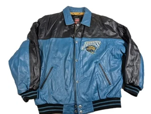 Giacca cappotto uomo vintage NFL pelle Mirage Jacksonville Jaguars 2XL nuovo senza etichette - Foto 1 di 11