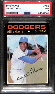 1971 TOPPS #585 WILLIE DAVIS PSA 7 NM 94661061  - Image 1 of 3