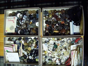 BUTTON LOT  4 LOTS sorted to size  - Picture 1 of 5