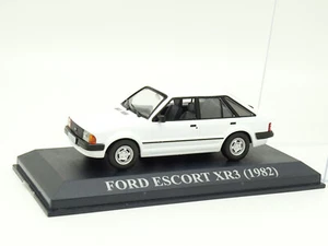 Ixo Presse 1/43 - Ford Escort weiß 1982 - Bild 1 von 1