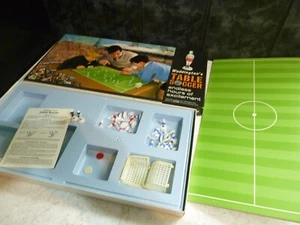 VINTAGE WADDINGTONS TABLE SOCCER GAME 1965 - Picture 1 of 8