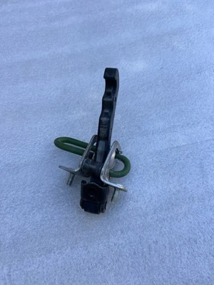 Front Driver or Passenger Side Door Check for Volvo C 70 2004-2013 Foto 1 de 4