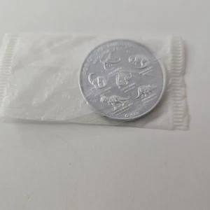 Age of the Dinosaur Coin 1988 Post Cereal Tyrannosaurus Triceratops Mesozoic Era - Bild 1 von 11