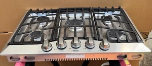 VIKING 30" Natural Gas 5 burner cooktop - RVGC33015BSS00 - Picture 1 of 19