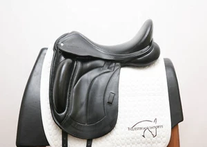 Used Custom Saddlery Advantage Monoflap Dressage 18MW Saddle #5998 - Picture 1 of 8