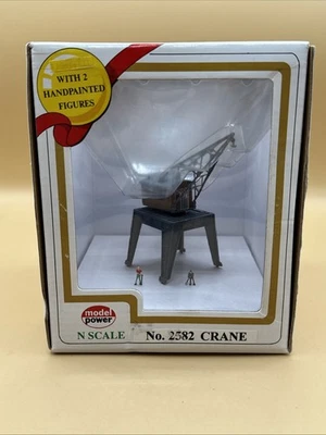 Model Power N Scale 2582 Crane With 2 Handpainted Figures - Image 1 of 4