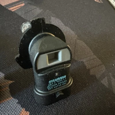 Sylvania 9005 HB3 U 12V 60W Headlight Bulb RAV4 toyota x2 bulbs  - Image 1 of 4