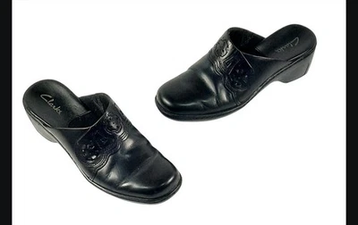 Clarks black clogs/mules, excellent, detailed. Womens Size 6.5 - Image 1 of 4
