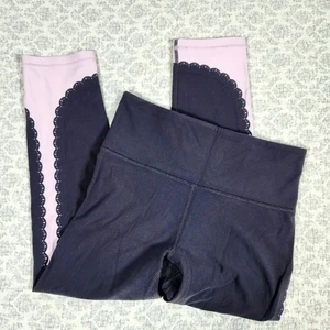 Athleta Black Pink Elation Scallop Capri Leggings Size Small - Picture 1 of 4