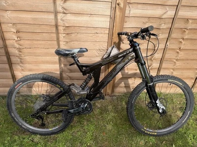 Specialized Big Hit FSR III Downhill Bike 2006 - Image 1 of 4