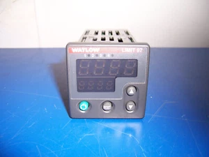 12620 Watlow 97 97B1-DCAU-00RG controller - Imagen 1 de 9